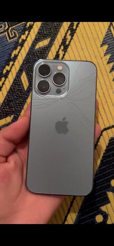 iphone 15 mavi: IPhone 13 Pro, Sierra Blue, Simsiz şarj — 1