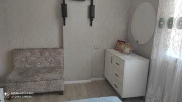 kirayə qaraj: Salam. Qəsr y/k 81.5 kvadrat 3 otaqlı,8 mərtəbəli binanın 3 cũ — 30