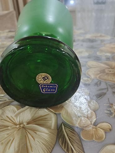 ev gulu: Bir vaza, Bogem şüşəsi — 4