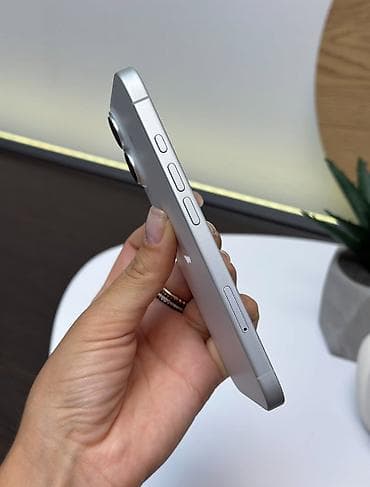 iphone 13 pro max: IPhone 16, 128 GB, Ağ, Face ID — 4