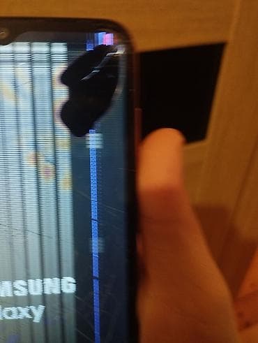 samsung 5380: Samsung Galaxy A04, 64 ГБ, цвет - Розовый, Битый — 5