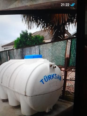 plastik qab: Türksan 2000 litr plastik su çəni - Həcm: təxminən 2000 L (korpus — 1