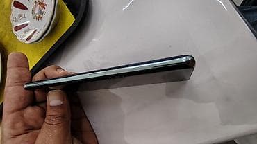 s10 ikinci el: Samsung Galaxy S10 Plus, 128 GB, rəng - Qara, Qırıq — 6