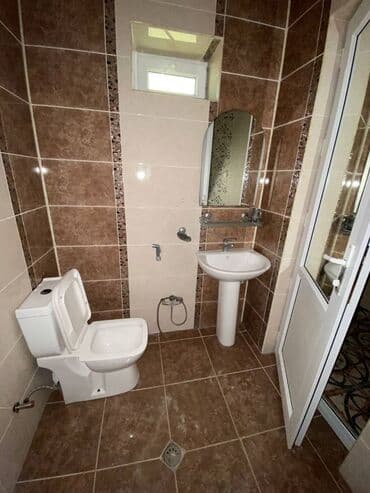 yeni gunəşlidə 1 otaqlı evlər: Hövsan qəs. 7 otaqlı, 210 kv. m, Orta təmir — 18