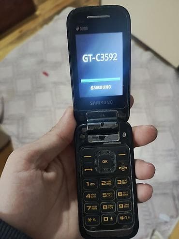 z fold 2: Samsung GT-C3050, rəng - Qara, İki sim kartlı — 3