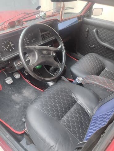 taksi ucun maşınlar: VAZ (LADA) 2107: 1.6 l | 1998 il 244000 km Sedan — 18