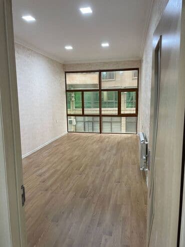 снять офис в баку: Xətai metrosuna yaxın 16 mərtəbəli, 2-ci mərtəbəsində yerləşən sahəsi — 4