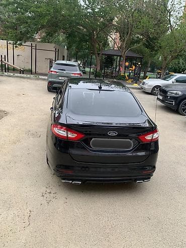 Avtomobil satışı: Ford Fusion sedan – qara rəng, 4 qapılı, şəhər və magistral üçün — 3