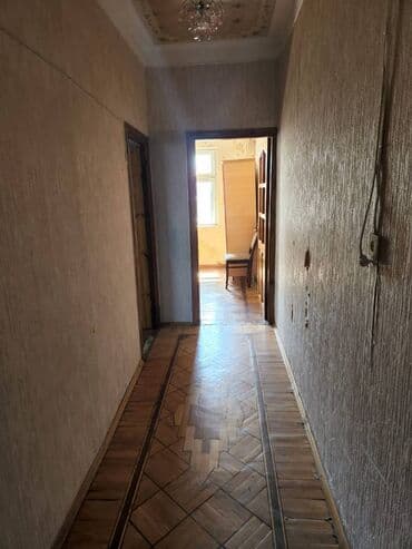 20 yanvarda 2 otaqli evler: Azadliq metrosunun yaxınlığında 9 mertebeli binanın 9-cu — 14