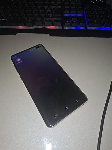 s10 tb: Samsung Galaxy S10 Plus, 1 TB, rəng - Ağ, Simsiz şarj — 4