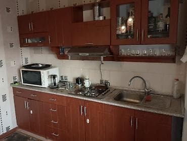 mini pec: *270azn* Mətbəx mebeli satılır Ustündə asperatoru, qaz peçi və — 1