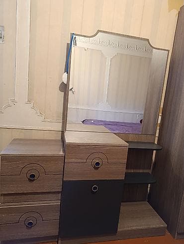 mak baza: İkinəfərlik çarpayı, Dolab — 4