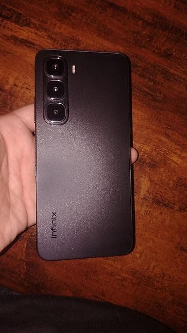 infinix zero 20: Infinix Hot 60 — 1