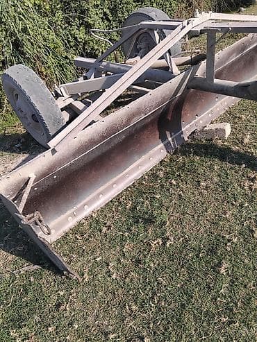 yan güzgülər s: Torpaq planlayıcı-sürütmə bıçağı (traktor üçün qoşqu tipli) - Tip — 3