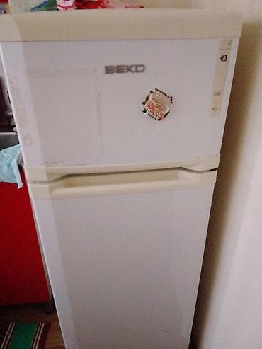 divardan asma televizor: Beko iki qapılı soyuducu - Marka/model: Beko, üst kamera – dondurucu — 1