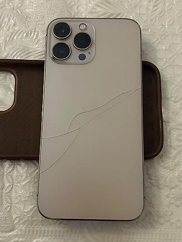 işlənmiş iphone 13: IPhone 13 Pro Max, 128 GB, Gümüşü, Qırıq — 2