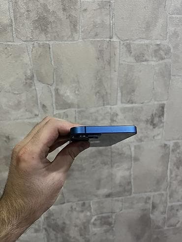 x ayfon: IPhone 13, 128 GB, Göy, Face ID — 8