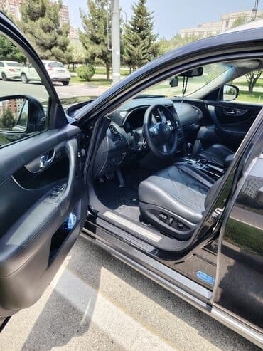 kvadrasikl satılır: Infiniti FX35: 3.5 l | Krossover — 3