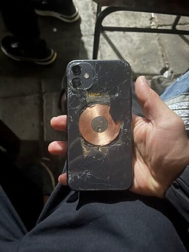 IPhone 11, 128 GB, Qara, Face ID