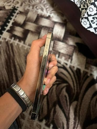 mp 3 player: IPhone 14 Pro Max, 128 GB, Qızılı, Face ID — 3