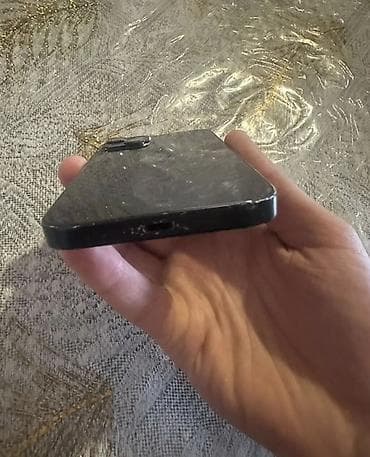 iphon 6 plus: IPhone 13, Qara — 5