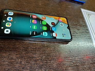 FAW: Redmi smartfon - Marka/model: Redmi (Xiaomi) - Rəng: Qara, şüşə arxa — 4