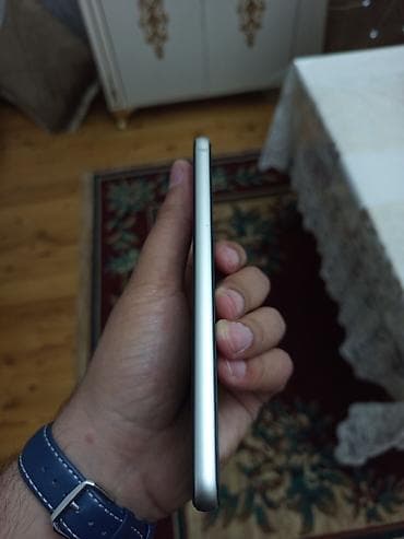 a s21: Samsung Galaxy S21 FE, 128 GB, rəng - Boz, Simsiz şarj — 4