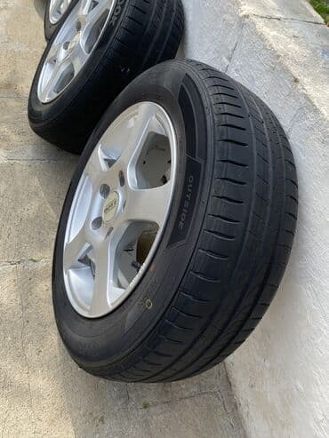 bentley комплект зимних шин: R15 disk teker İdeal Veziyyetdedir. Diskin çatı svarkası yoxdu — 10