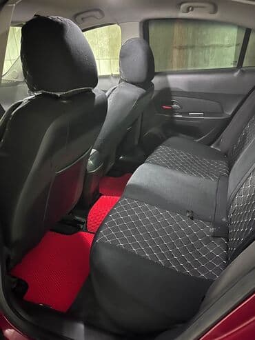 on suse: Chevrolet Cruze RS – sedan - Rəng: tünd al qırmızı (metallik) - — 10