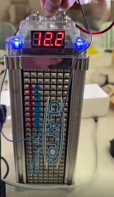 CLAYTON High Performance Capacitor — 4.0 Farad, 20V DC Avtomobil