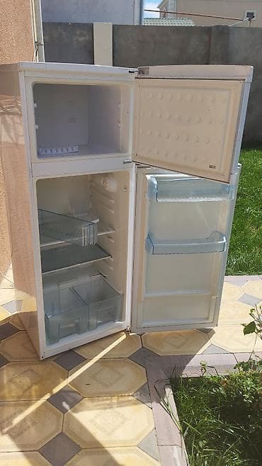 beko soyuducu: 2 qapılı Beko Soyuducu Satılır, rəng - Ağ — 2