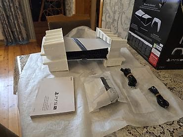 ps 5 pro: 1 ay deyil Almanyadan resmi Sony magazasindan almişam herşeyi usdunde — 8