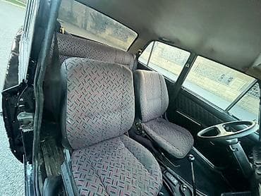 byd satilir: VAZ 2106, qara 03 mator ( yağ yemə yoxdu) 5 karopka atma yoxdu — 6