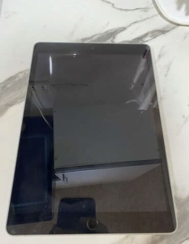 i̇pad 9: İpadn 9 64 yadas Donma Tutulma yoxdu telebe isdifade edib 2 ci el deil — 2