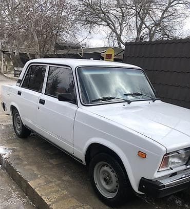 VAZ (LADA) 2107: 0.6 l | 2009 il 53600 km Sedan — 2