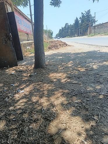 Yem dükanı kimi anbar kimi verilir yol qırağıdır maştagada yerlesir — 2