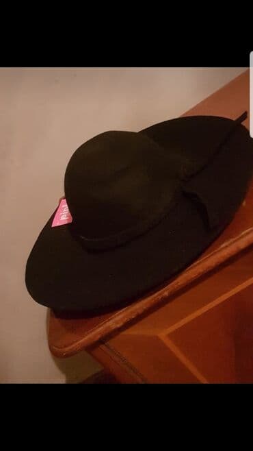 qadınlar üçün strazlı papaqlar: Стильная новая шляпа, цвет черный — 3