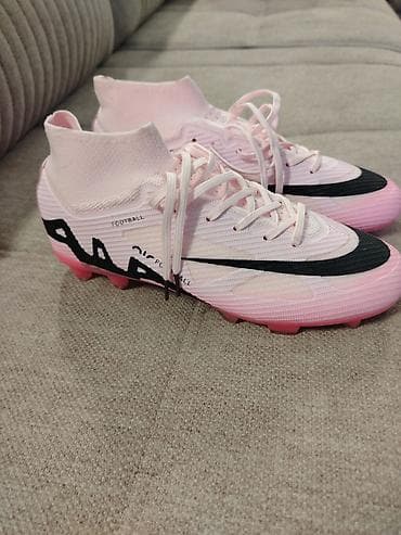 idman forması: Butslar Nike — 2