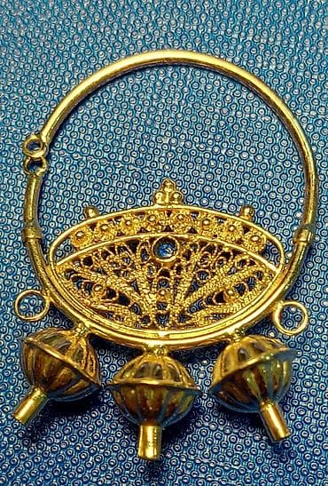 sade qizil sirqalar: Sırğa, Pulsuz çatdırılma — 2