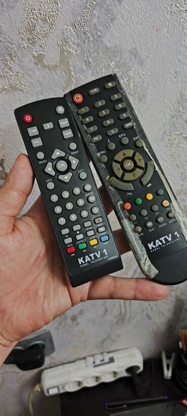 tuner satilir: Xaiş ediblər paylaşım. Köhnə model kartnan olan. İşlək vəziyyətdə — 5