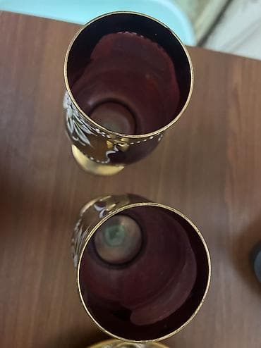 xurustal bakallar: Qədəhlər — 2