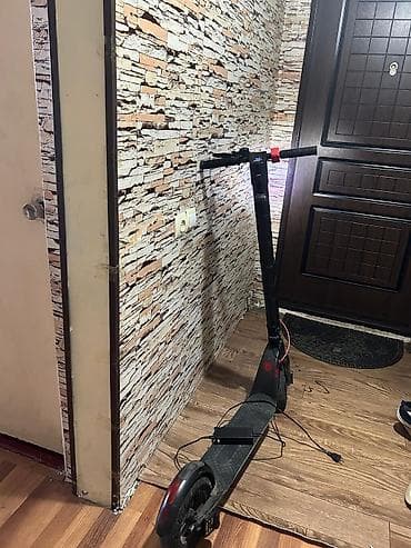 Elektrik skuter Şəhər içi rahat və səssiz hərəkət üçün elektrikli