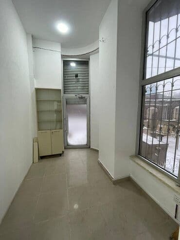 mingecevir obyekt: 100 kv obyekt icarəyə verilir. Gözəllik salonu, diş klinikası, hər — 12