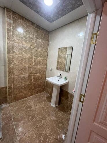 1 otaqlı kohnə tikili: Mənzil kirayə verilir. 2 otaq, 58 kv, 14.11 ci mərtəbə, əşyasız — 6