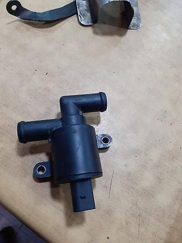 Audi su nasosu elektrik idarəetmə klapanı (auxiliary/after-run su