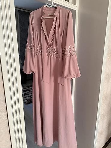 Uzun, pudra-çəhrayı rəngdə zərif ziyafət/abiyə donu - Model: A-kəsim lalafo.az -da Uzun, pudra-çəhrayı rəngdə zərif ziyafət/abiyə donu - Model: A-kəsim