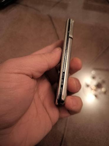 3g wifi modem: Nokia 6700 Slide, rəng - Ağ — 3