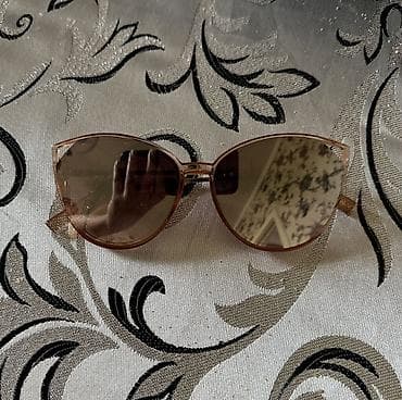 Qadın gün eynəyi – “cat-eye” (pişik gözü) dizaynı - Çərçivə: yüngül