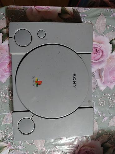 ayaq vannasi: Sony PlayStation (PS1) oyun konsolu – model SCPH-7502 Xüsusiyyətlər — 3