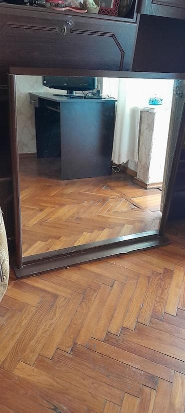qoz: Güzgü Divar üçün, Düzbucaqlı, Makiyaj üçün, Çərçivə ilə — 1